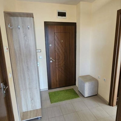 Langzeitmiete einer gemütlichen 2-Zimmer-Wohnung, Stadtteil Briz, Varna, Bulgarien
